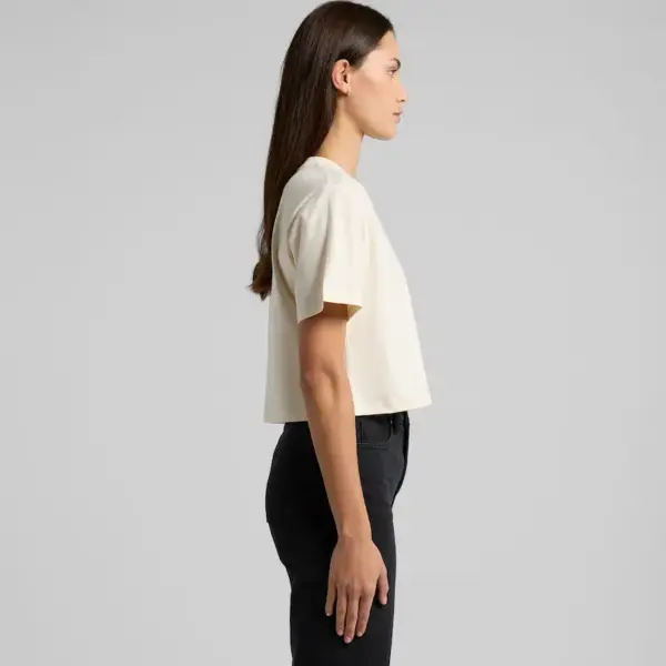 side view of the women's classic crop tee from ascolour